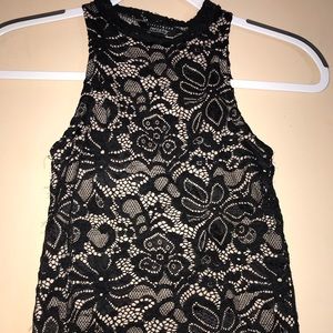 High neck lace tank crop top